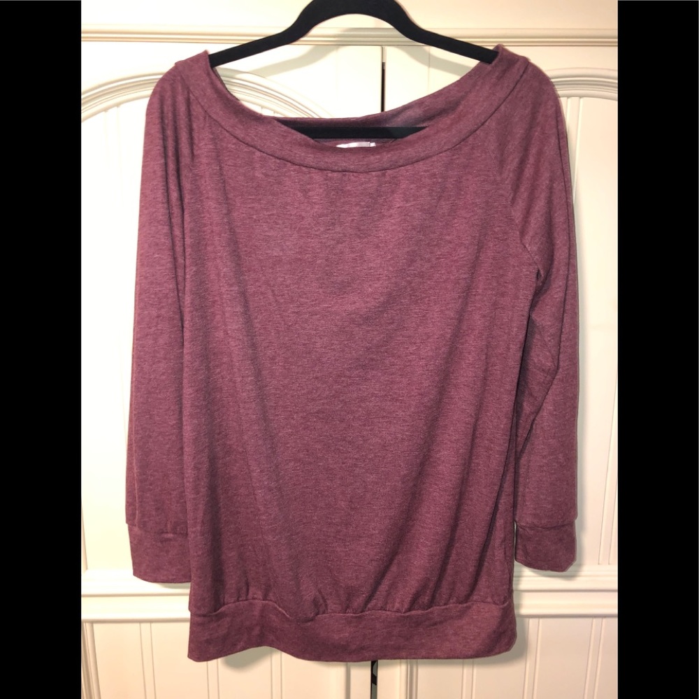 Not sleeve off the shoulder top